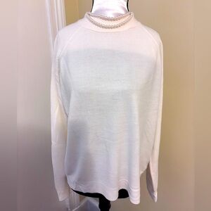 DESIGNER ORIGINALS Elegant White Sweater NWT